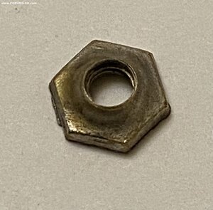 Гаечка прижимная ______маленькая