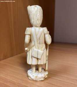 Дореволюционная Нэцкэ. Слоновая кость.