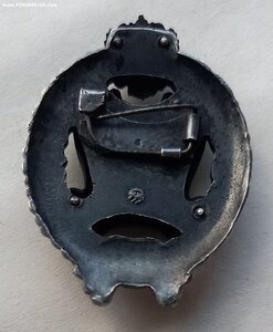 Заслуженный конструктор РФ на доке, 1996 год.