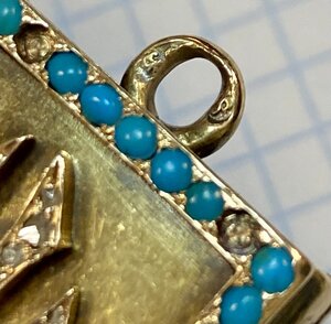 Золотая книга с алмазами. 56 проба. 24 грамма.