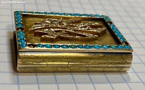 Золотая книга с алмазами. 56 проба. 24 грамма.