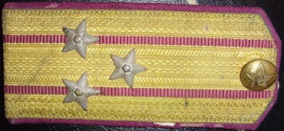 Погон п/п-ка пехоты, золотой галун, непарный (послевойна)