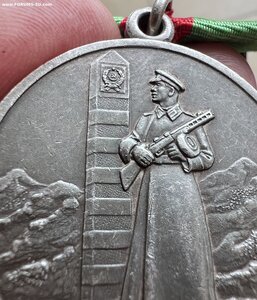 За отличие по охране госграницы в СЕРЕБРЕ