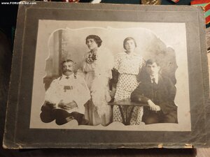 Фото царизм, с медалями, лесник, егерь?
