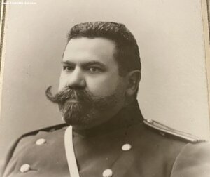 ВИЗИТ-ФОТО______КОЛОРИТНЫЙ  ОФИЦЕР РИА