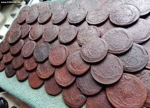 Продам 100 пятаков Екатерины 2 1758-1788 ЕМ