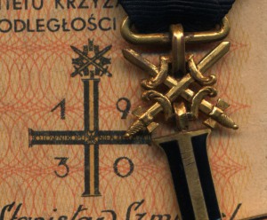 Польский крест Независимости с мечами