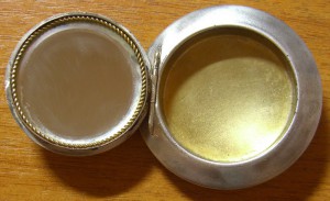 Серебро 875,Пудренница+флакон для духов.