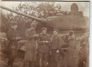Танкисты. Фото будут постоянно добавляться.