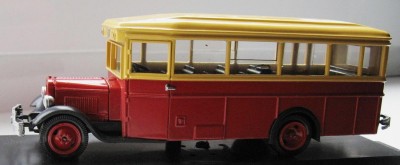 модель МОСКОВСКИЙ АВТОБУС 1935   ЗИС-8