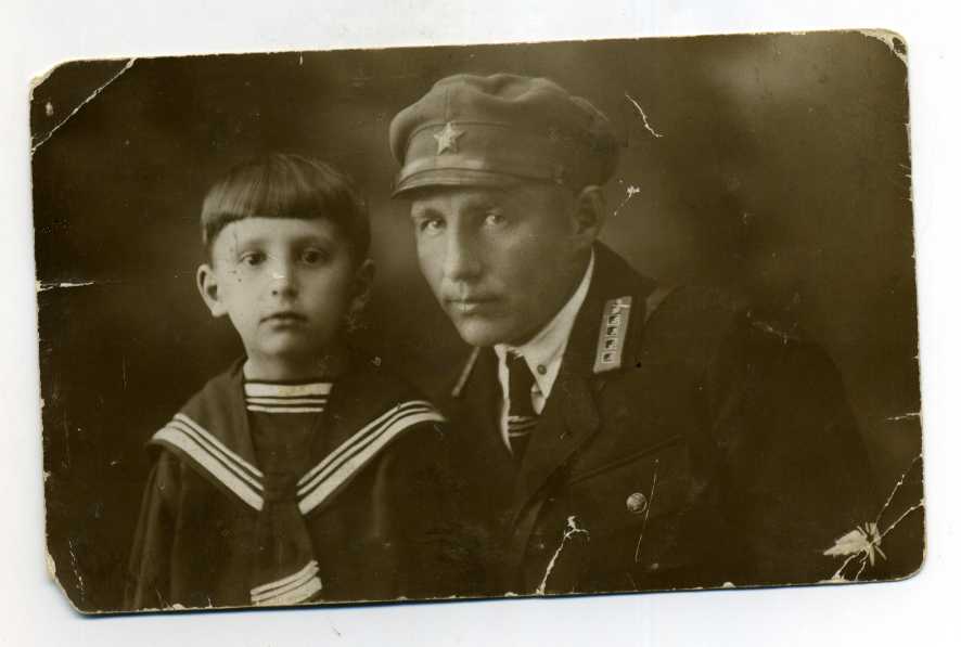 Летчик,4 кубаря