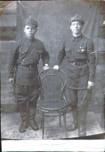Три фотки 20-х годов.