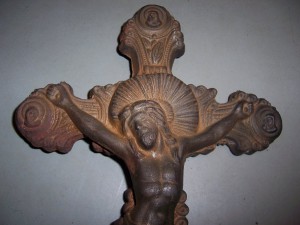 чугун дореволюционный крест-распятье + клейма