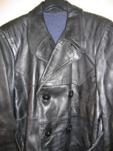 Кожаный плащ чекиста