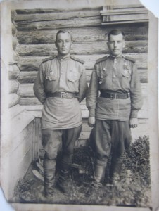 Рядовой,Герой Советского Союза.