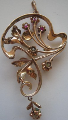 кулончик женск 56 пр, красивый, дорогой