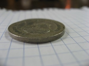 за усердие 28 мм белый мет.