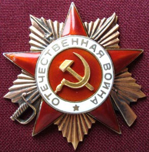 2 разных "мерседеса"