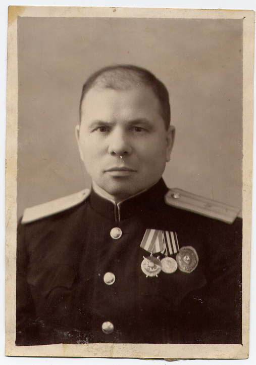 Не просто человек,а це мент