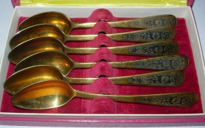 Набор срербрянных чайных ложек "Северная чернь"