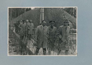 Фотоальбом с Маршалом Советского Союза Крыловым и Машеровым