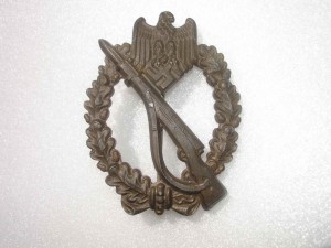 Пехотный штурмовой знак в бронзе.