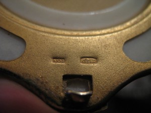 Пудренница серебро