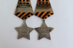 Две вторые,боевые Славы.28734 и 8954.