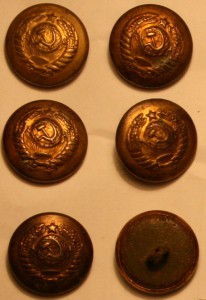 6 пуговиц - герб 11 лент диам 24мм