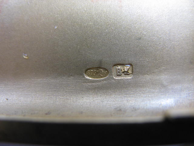 Портсигар (сер.875) до военный с дарственной надписью.