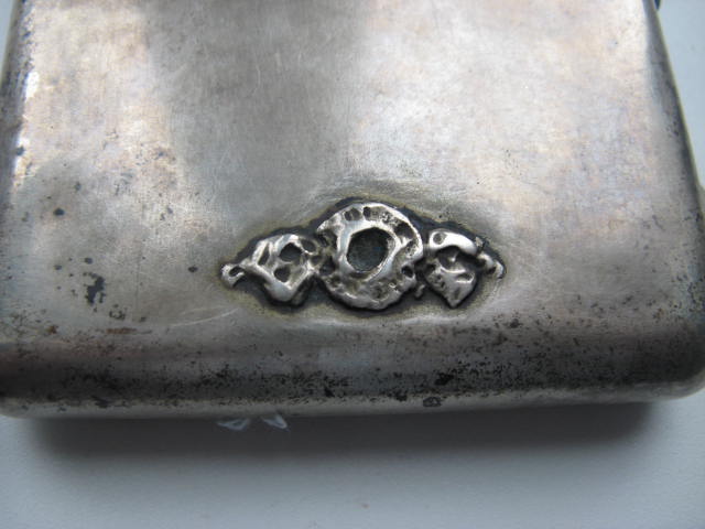 Портсигар (сер.875) до военный с дарственной надписью.