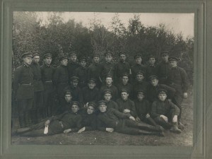 Связисты с эмблемами 22/24 гг.
