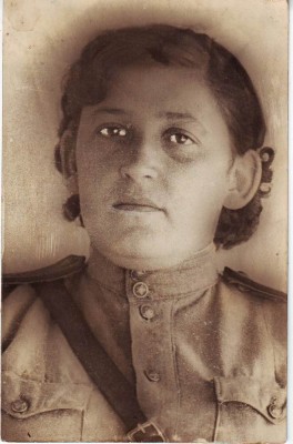 Капитан. Зубной врач. ЕВРЕЙКА. НКВД. Доки, фото.