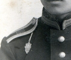 Псковский кадет с жетонон. 1906 г.