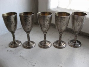 Пять серебряных рюмок. 875*