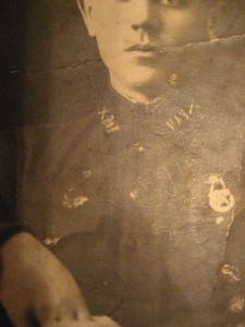 Фото разные. Шифровки "ВМУ", "РАУ", будет дополнение, похож.