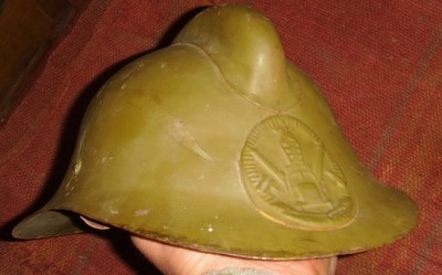 Каска пожарного старая, фикс-цена