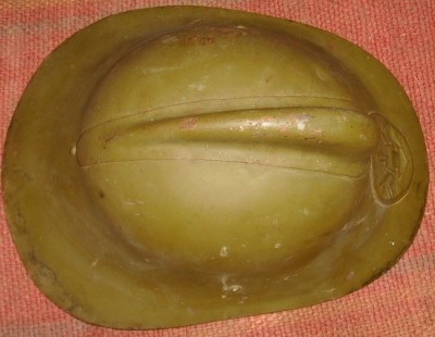 Каска пожарного старая, фикс-цена