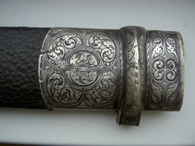Старинный клеймёный кавказский кинжал.