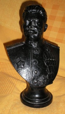 1946г. РЕДКИЙ БЮСТ СТАЛИНА ЧУГУН. КАСЛИ! В ИДЕАЛЕ.