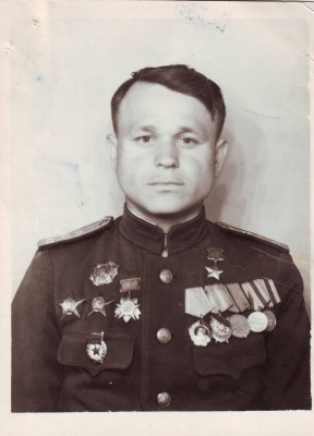 М.С. Осипенко ГСС.  Лишен всех наград. Помогите.....