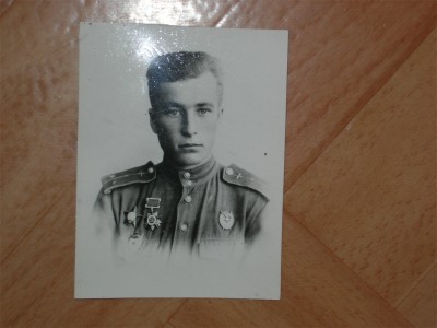 Небольшое количество фотографий.