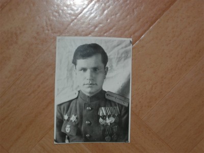 Небольшое количество фотографий.