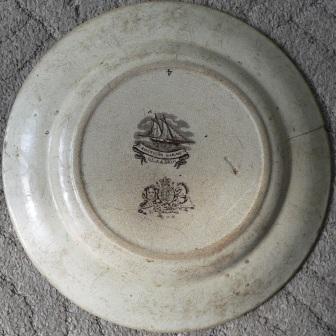 Тарелка с Парусниками.