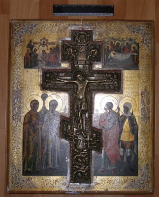 Икона-врезка "РАСПЯТИЕ" (дерево, позолота, бронза).