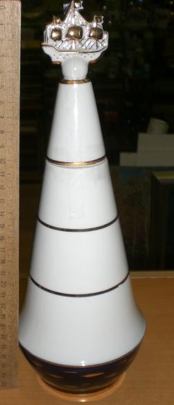 Графины, вазы ЛФЗ. Куплю.