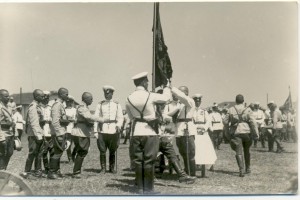 Кто на фото?