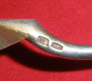 Ложка серебрянная.875