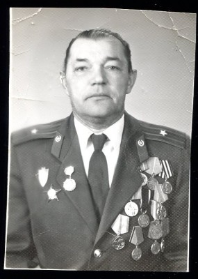 КЗ +ЗБЗ+ОВ-2(юб) + две польские мед.