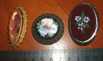 Старые брошки